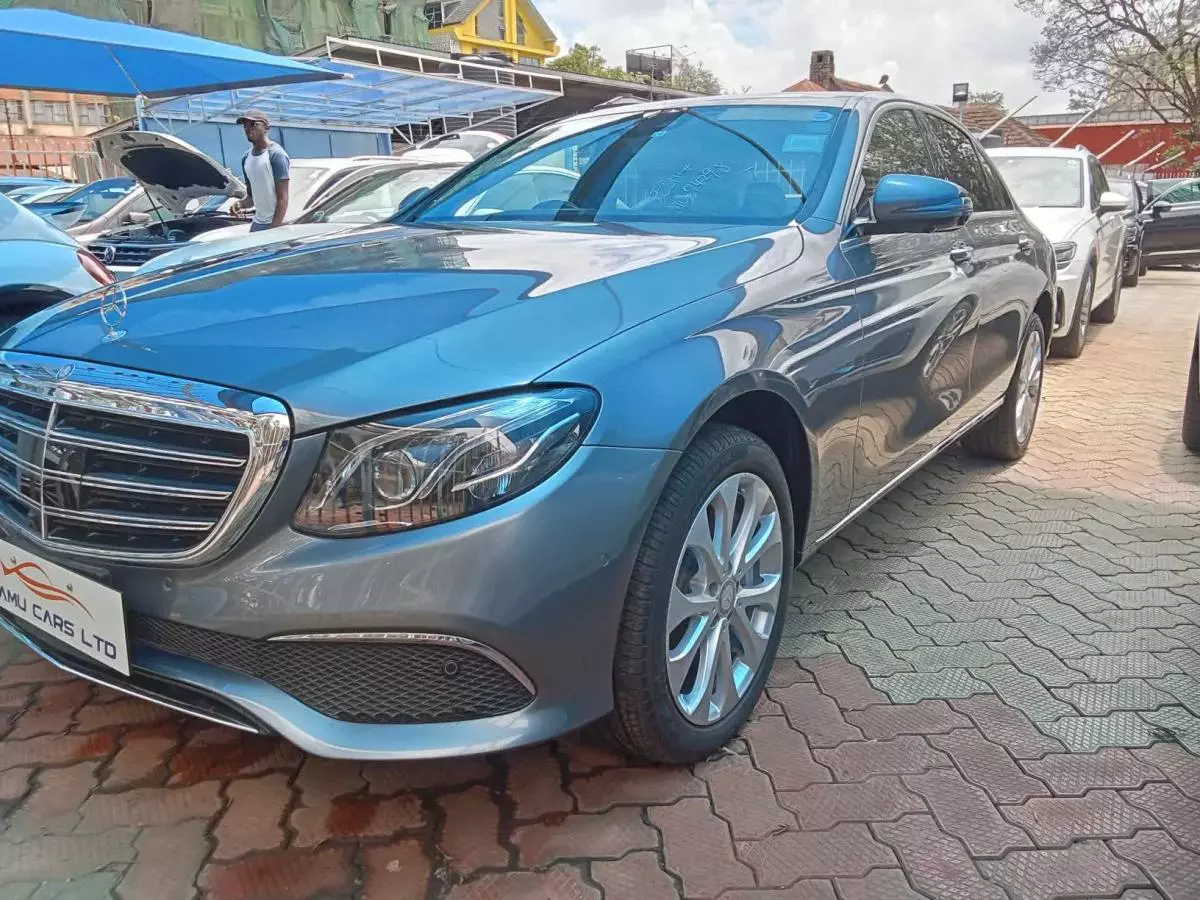 Mercedes-Benz E 400   - 2017