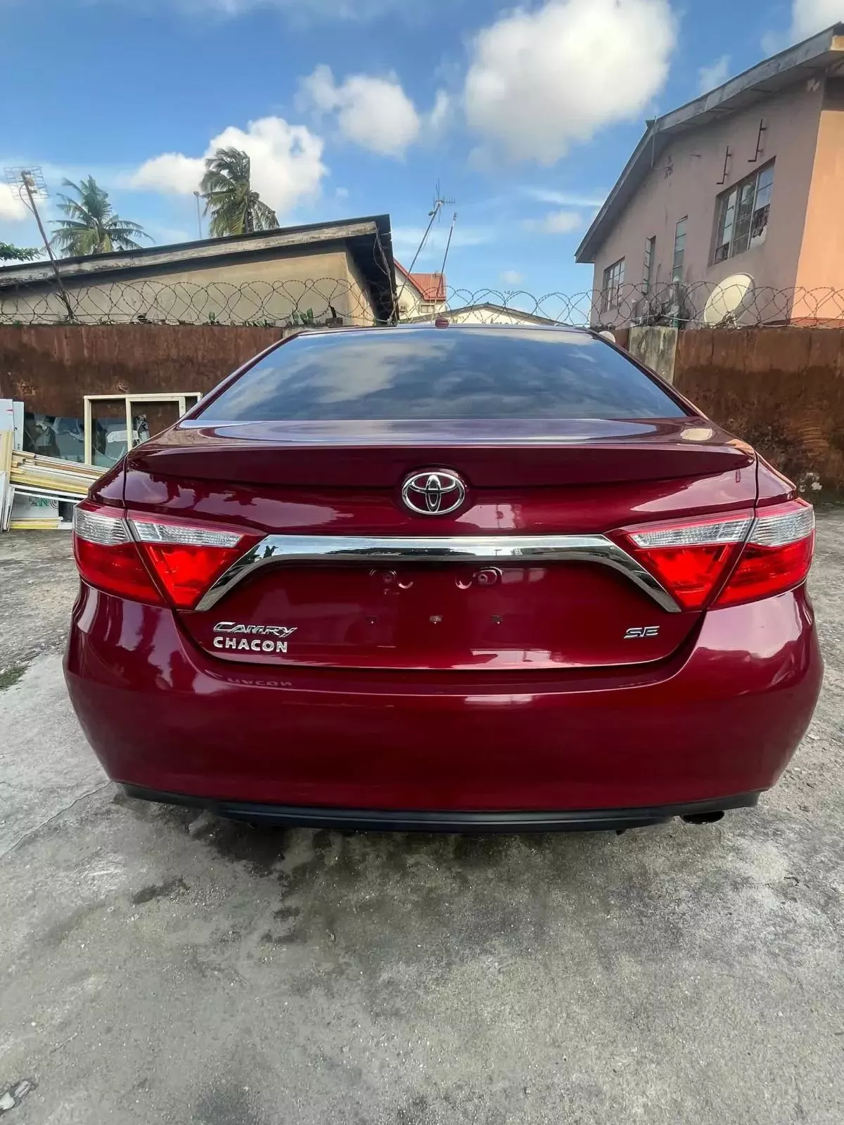 Toyota camry   - 2015