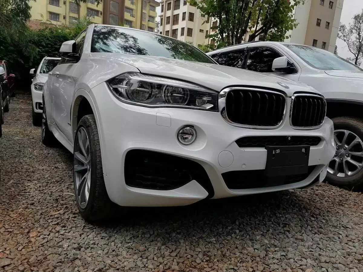 BMW X6 - 2016
