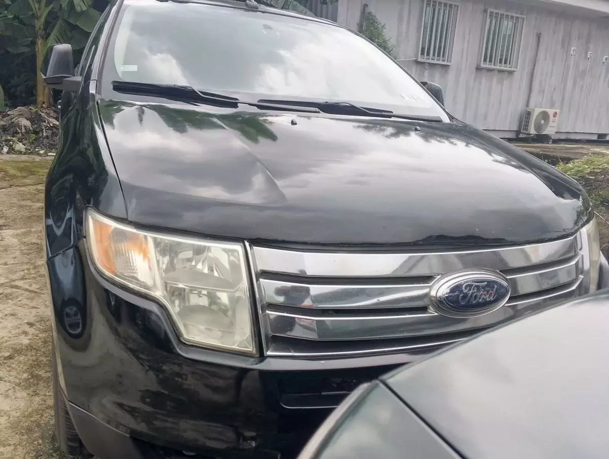 Ford Edge   - 2008