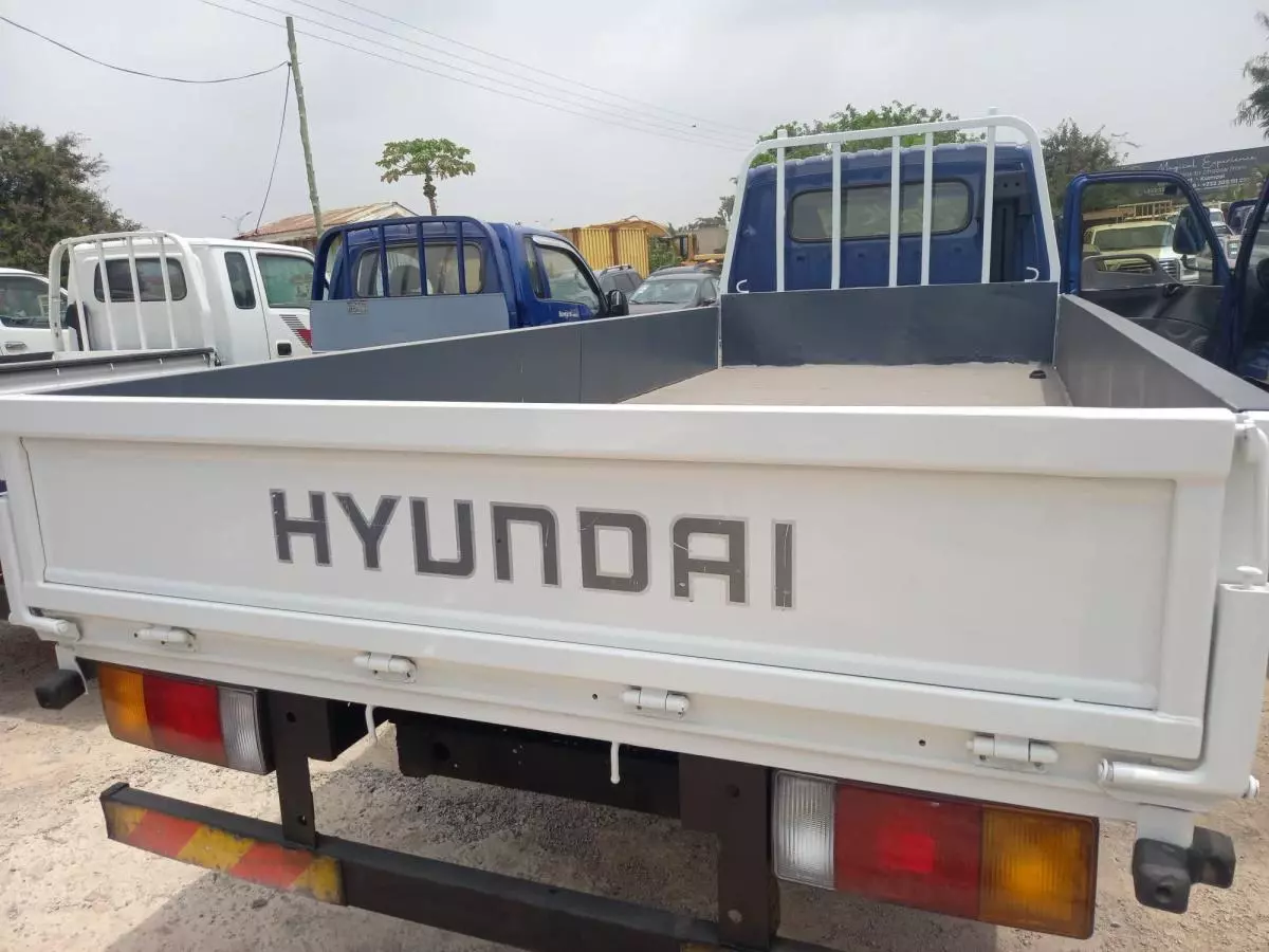 Hyundai Mighty - 2005