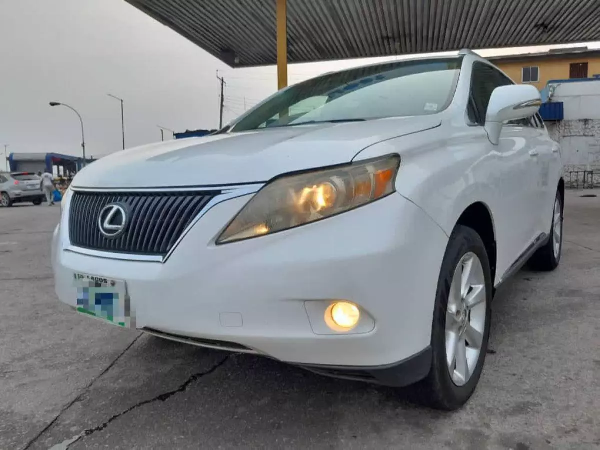 Lexus RX 350   - 2010