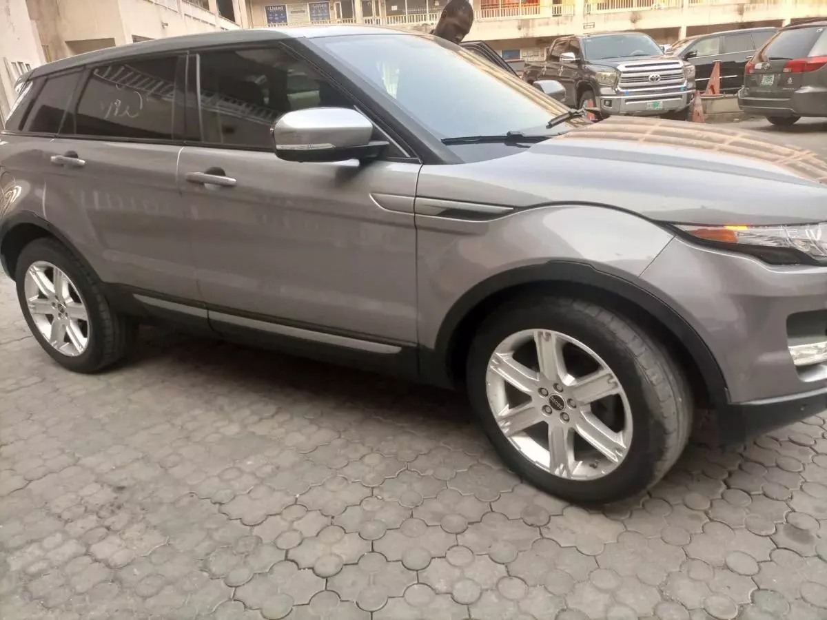 Land Rover Range Rover Evoque - 2012