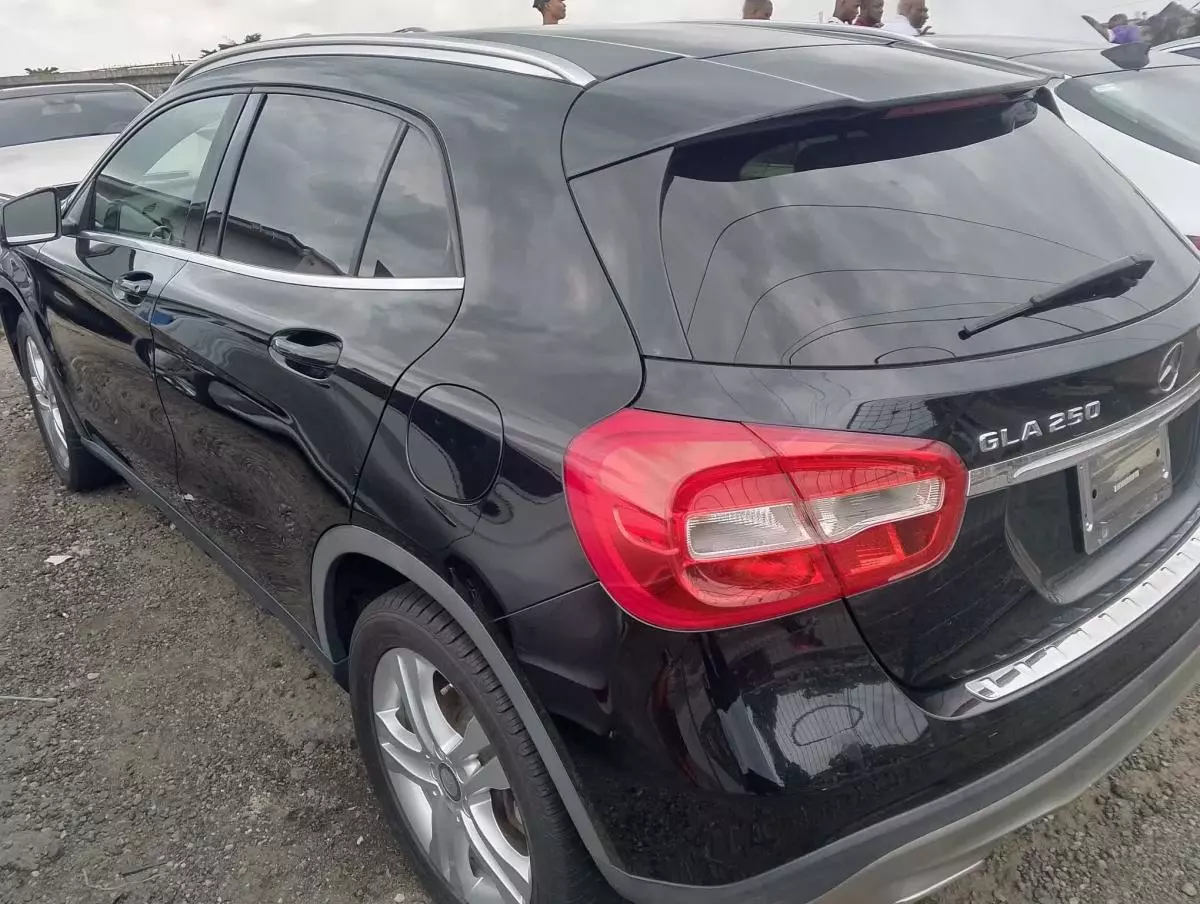 Mercedes-Benz GLE 250   - 2015