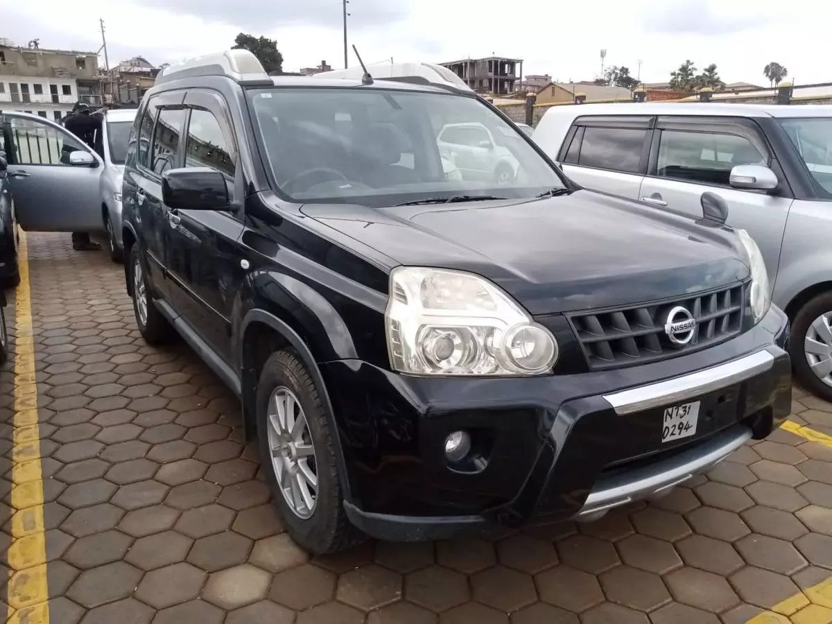 Nissan X-Trail   - 2010