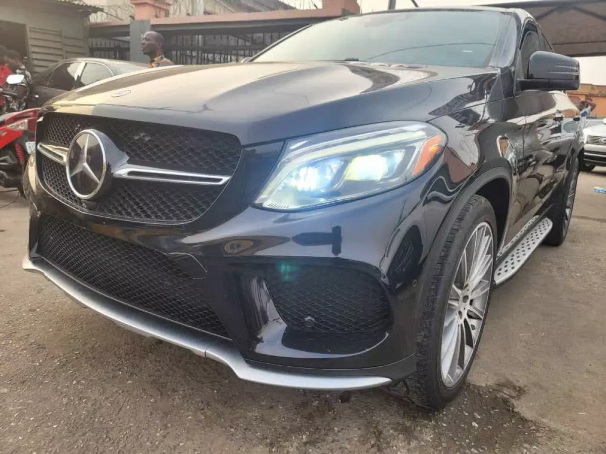 Mercedes-Benz GLE 450 - 2016
