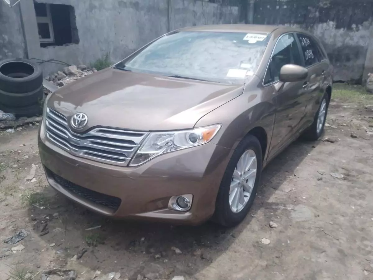 Toyota Venza   - 2009