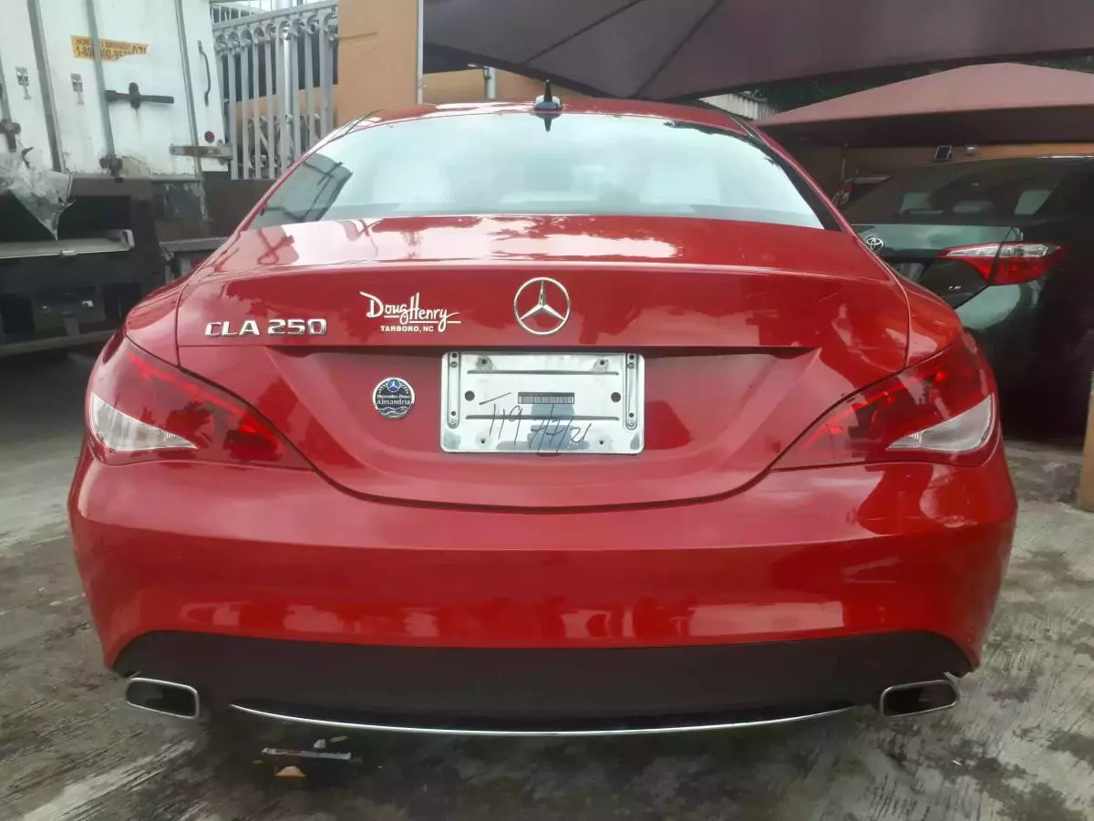 Mercedes-Benz CLA 250   - 2014