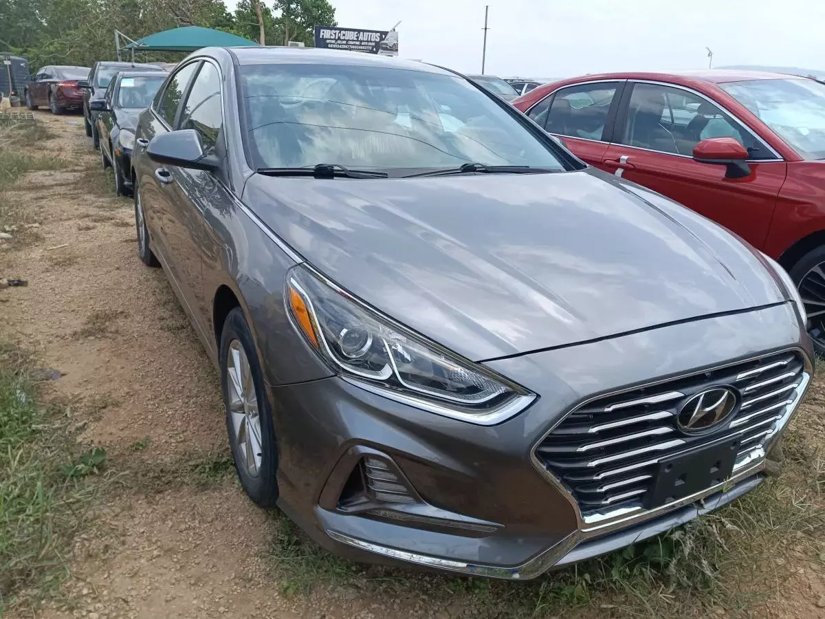 Hyundai Sonata   - 2018