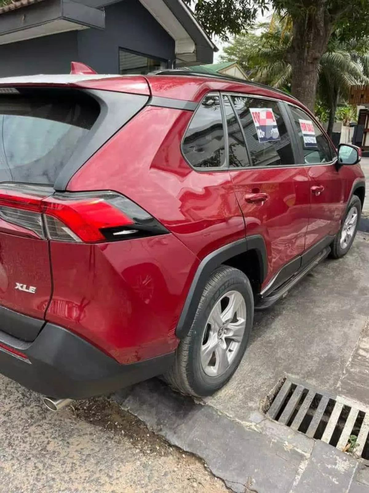 Toyota RAV 4   - 2023