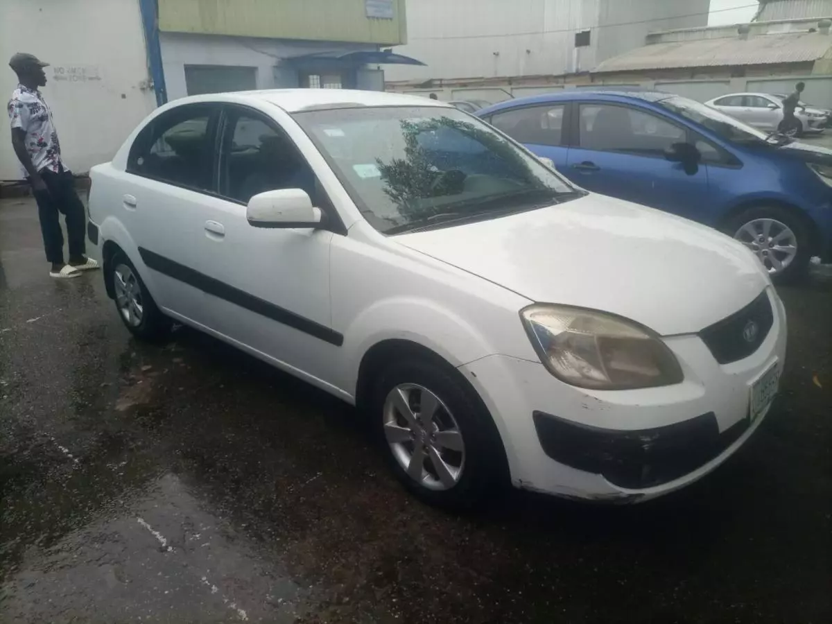 KIA Rio   - 2009