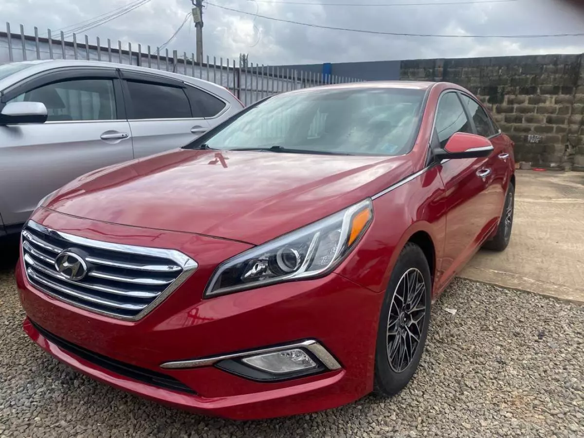 Hyundai Sonata   - 2017