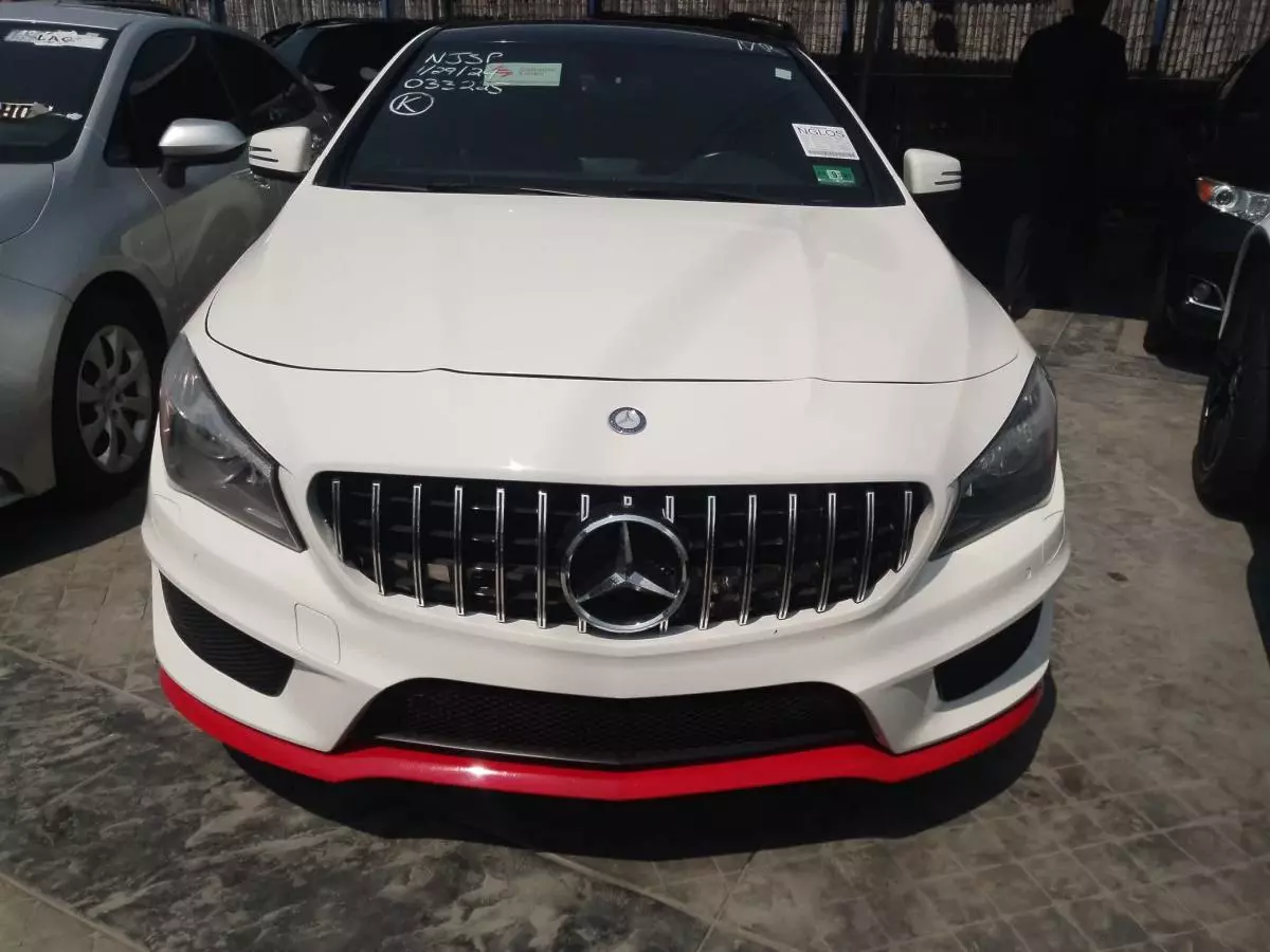 Mercedes-Benz CLA 250   - 2014