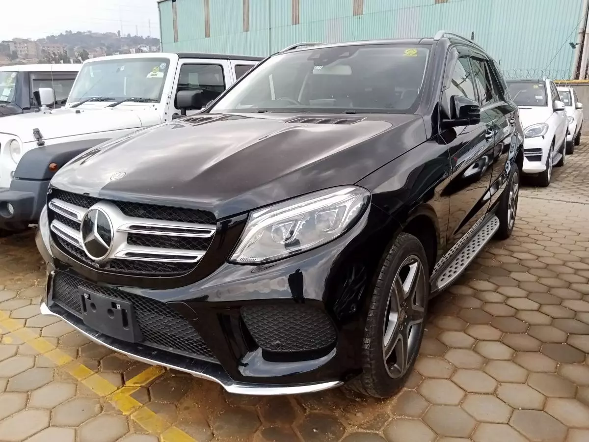 Mercedes-Benz GLE 350   - 2014