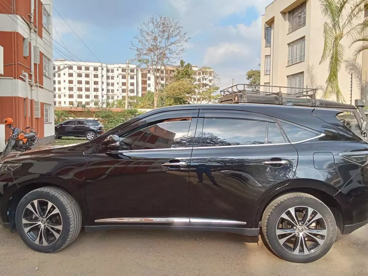 Toyota Harrier   - 2015