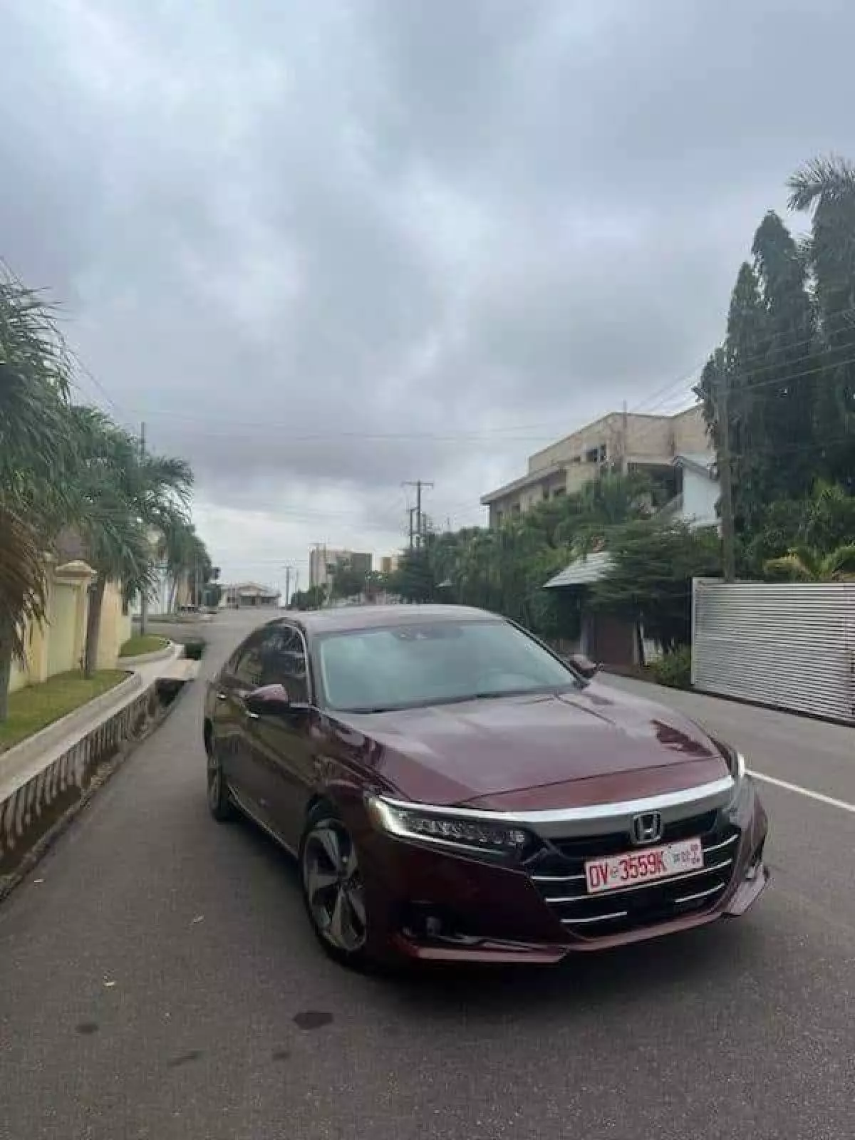 Honda Accord   - 2019