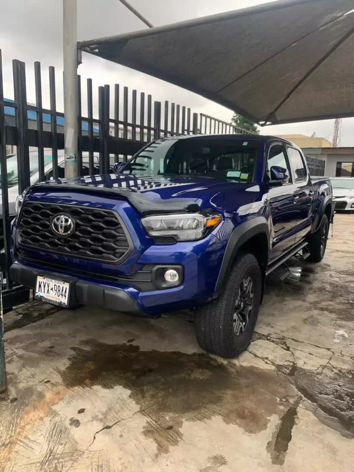 Toyota Tacoma   - 2022