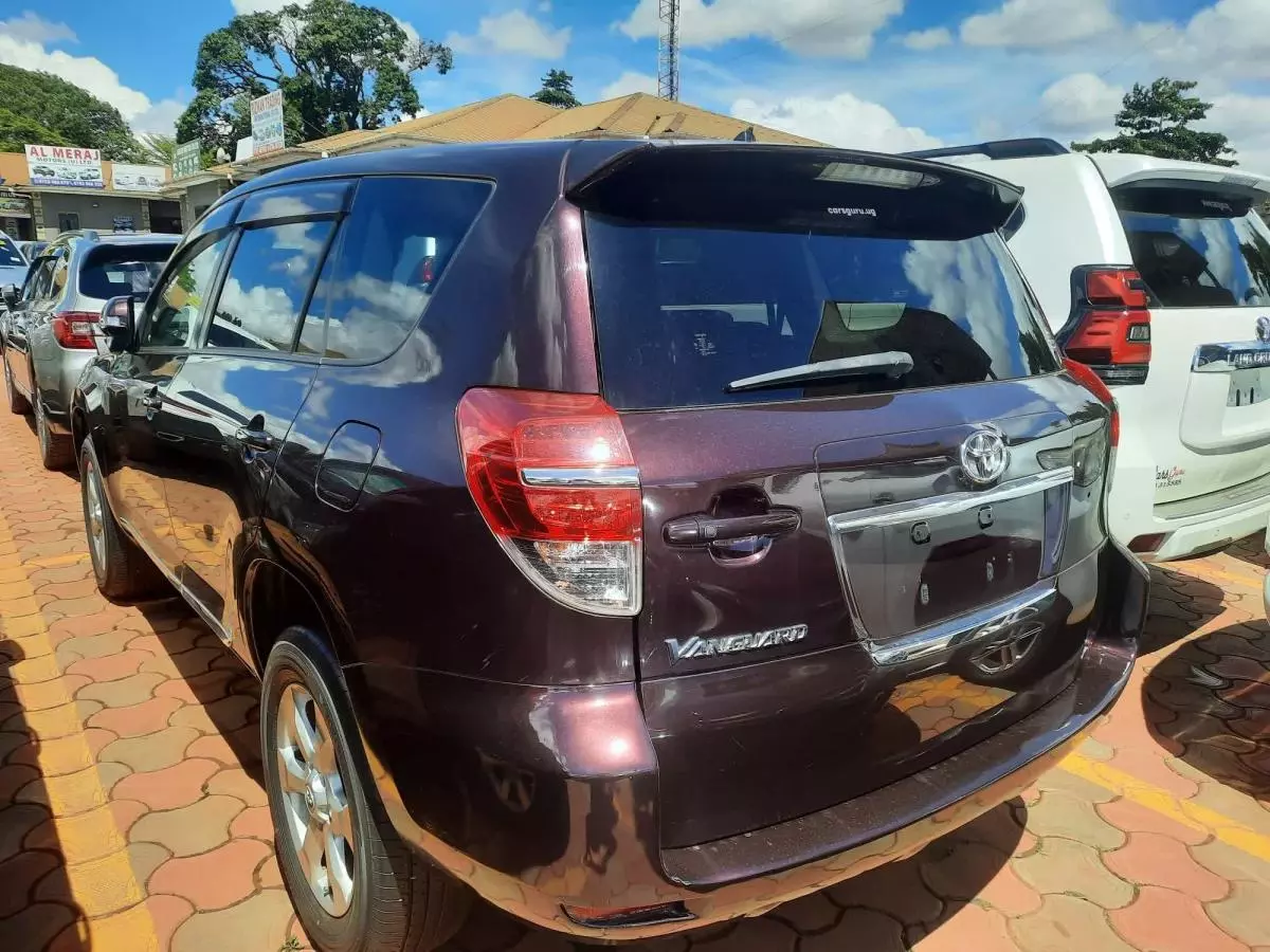 Toyota Vanguard  - 2009