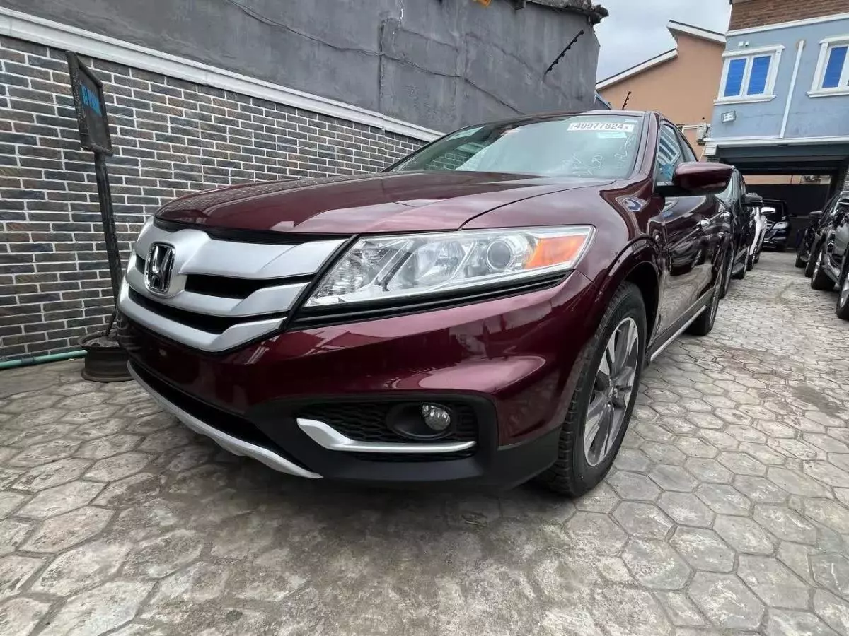 Honda Crosstour   - 2013