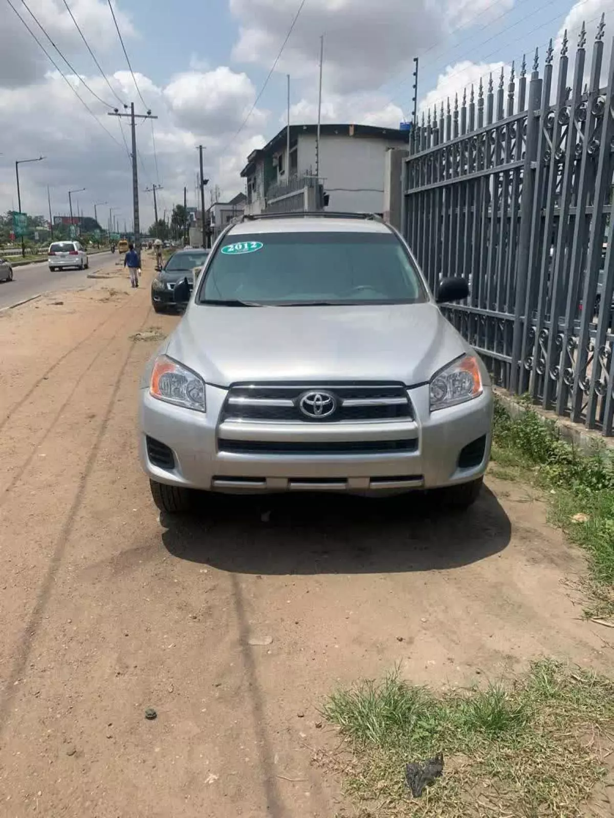 Toyota RAV 4   - 2012