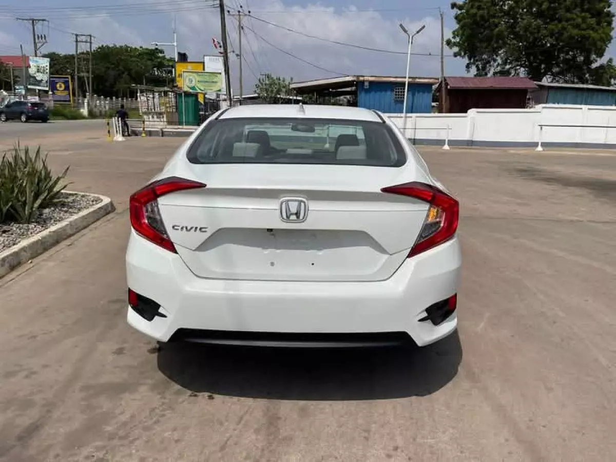 Honda Civic   - 2019