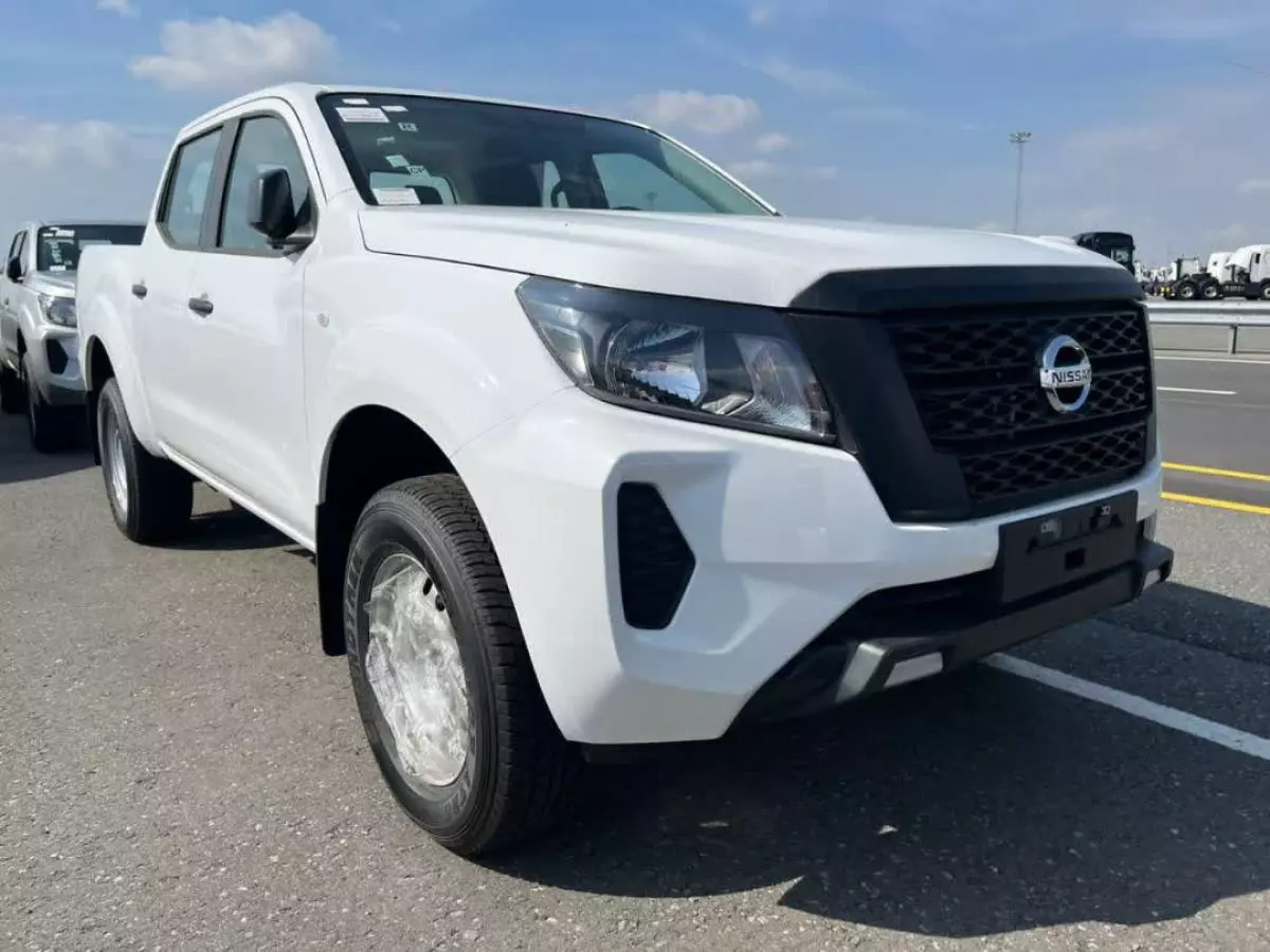 Nissan NAVARA XE+   - 2024