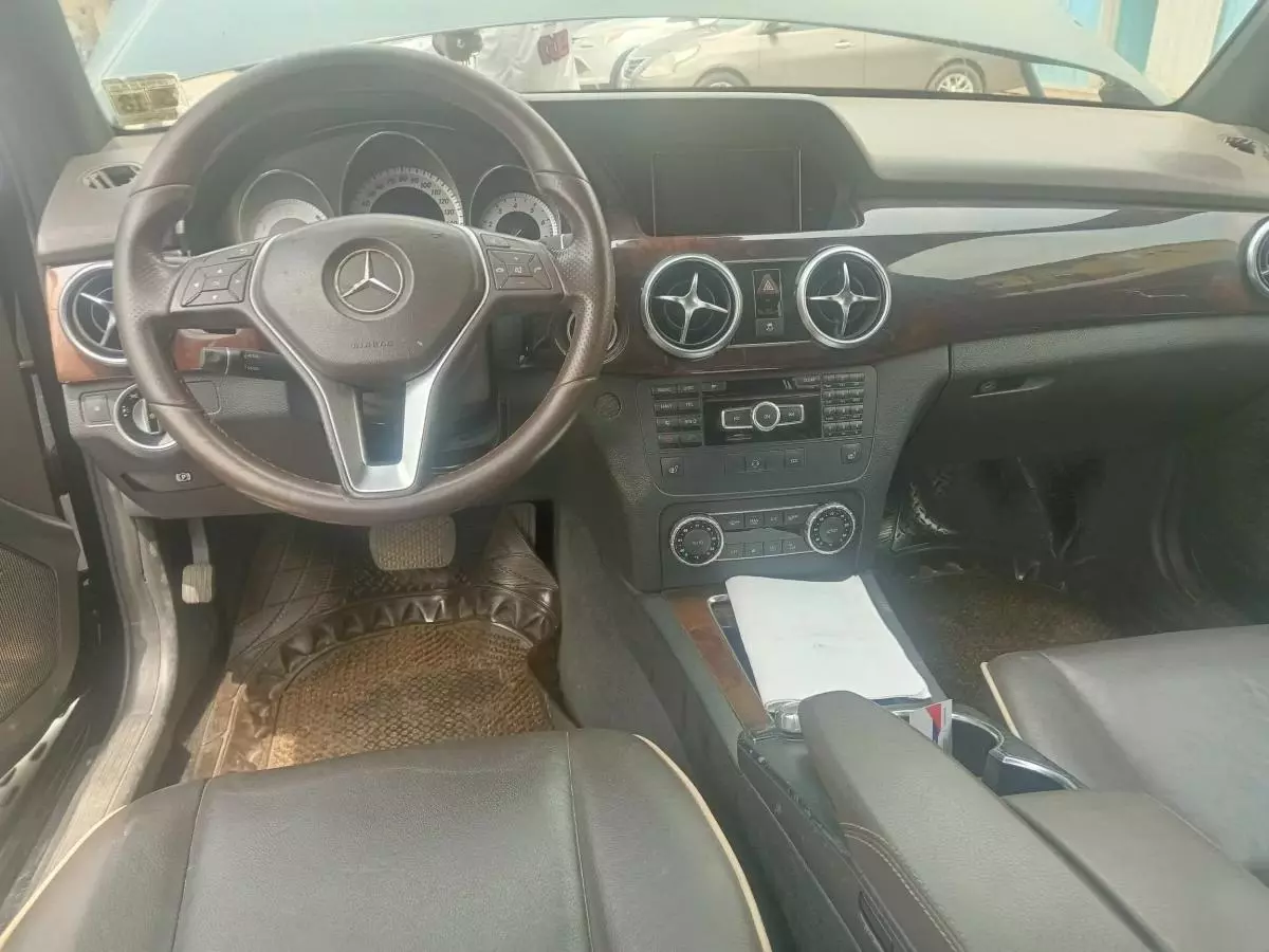 Mercedes-Benz GLK 350   - 2013