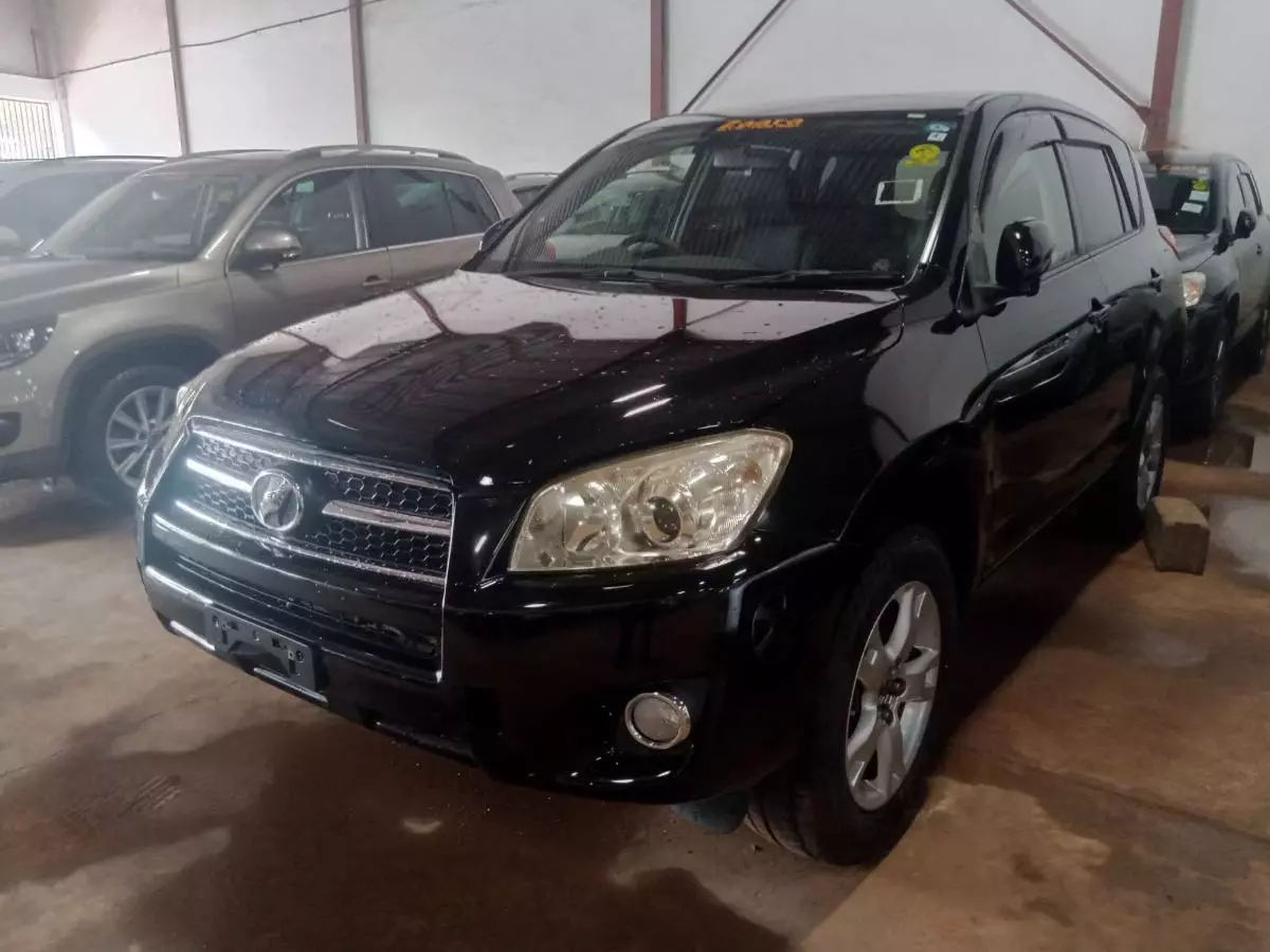 Toyota RAV 4   - 2009