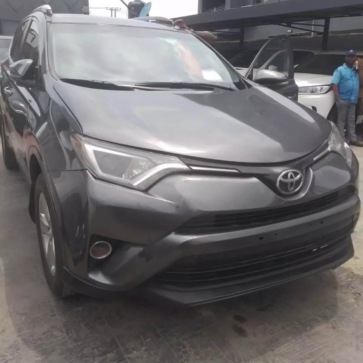 Toyota RAV 4   - 2013