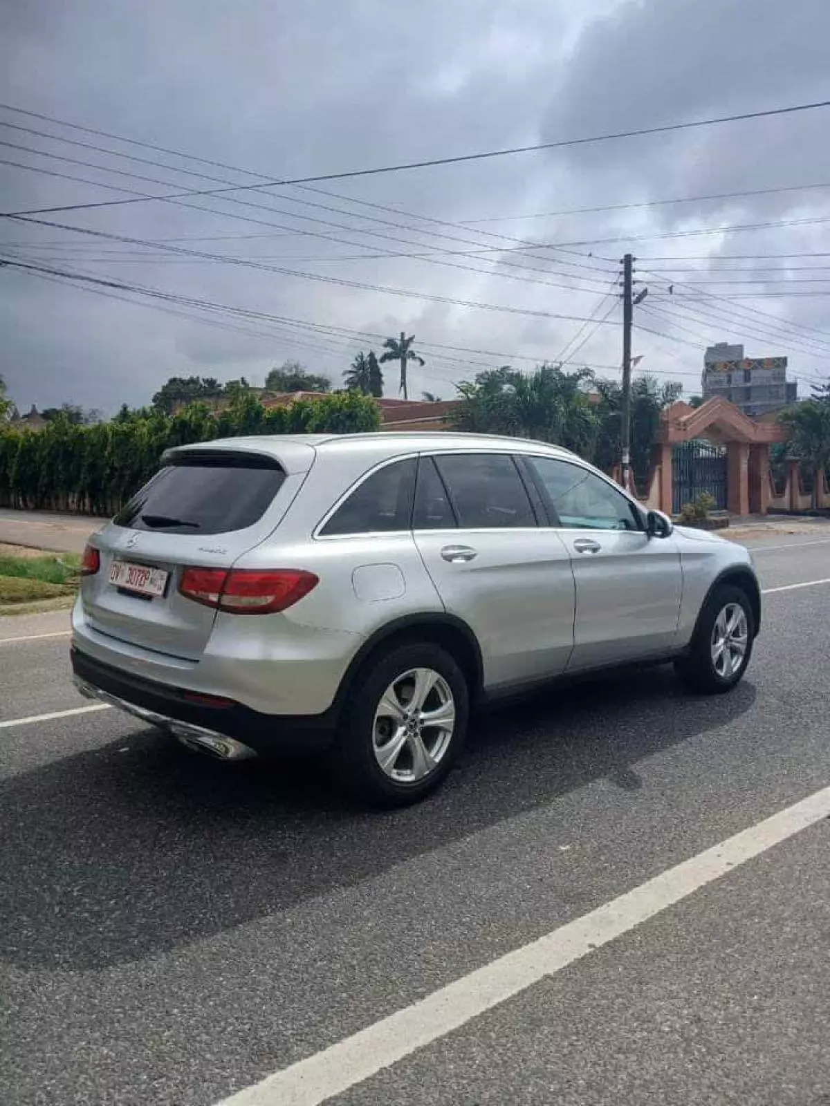 Mercedes-Benz GLC 300   - 2018