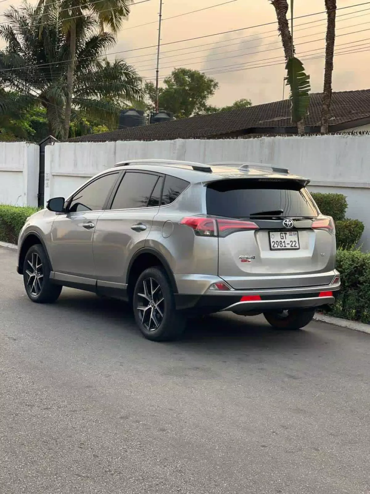 Toyota RAV 4 - 2018