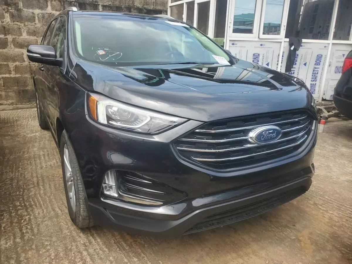 Ford Edge   - 2019