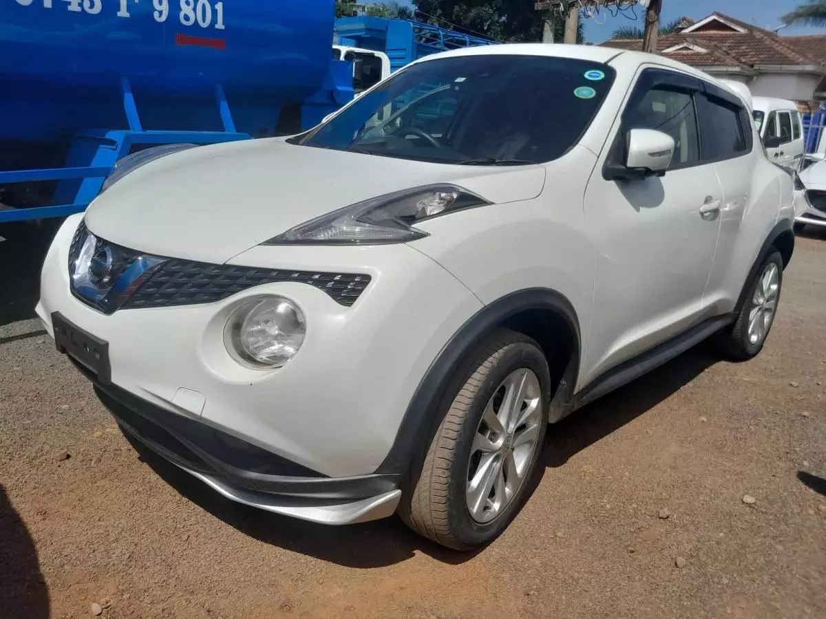 Nissan Juke   - 2016