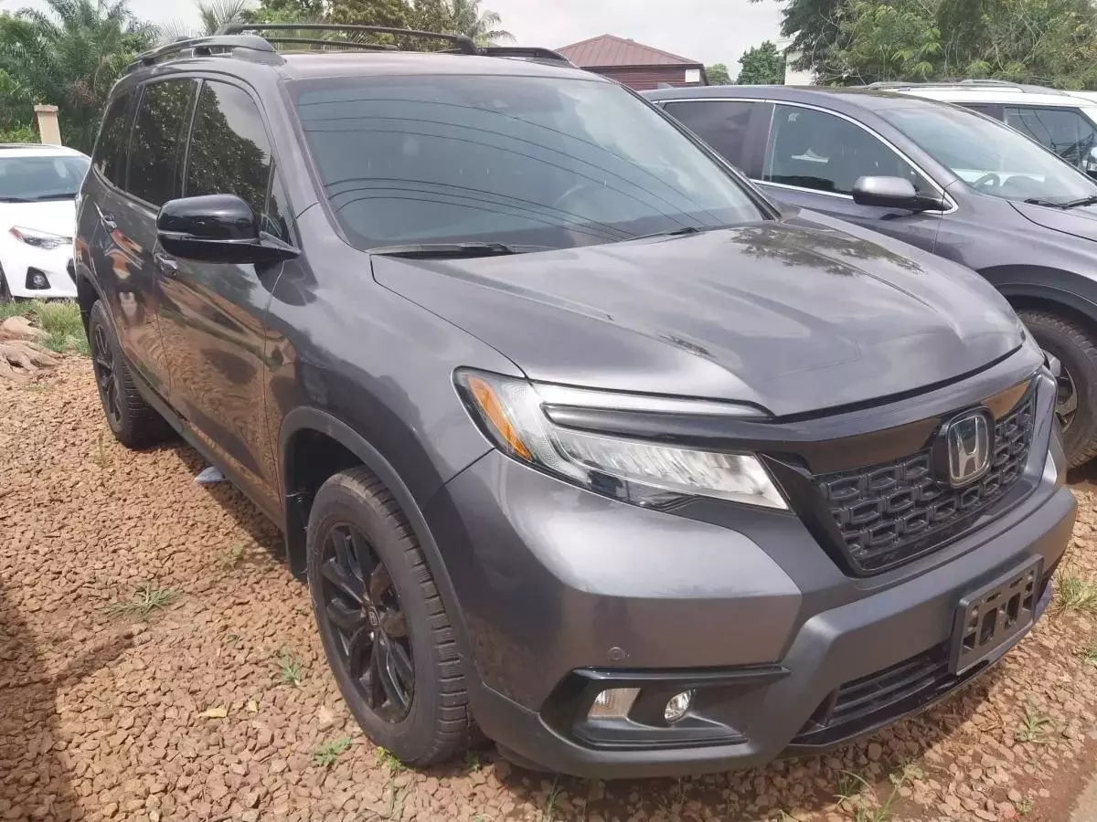 Honda Passport   - 2020