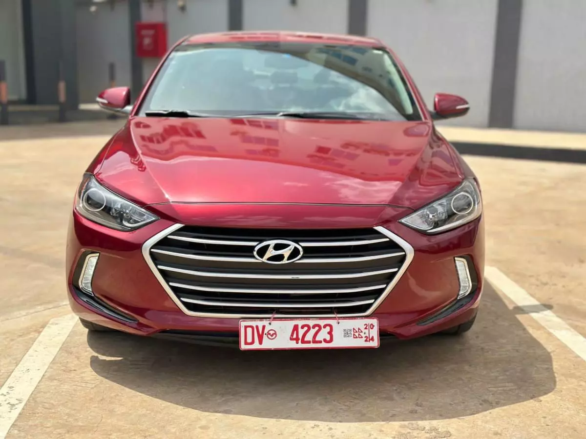 Hyundai Elantra   - 2017