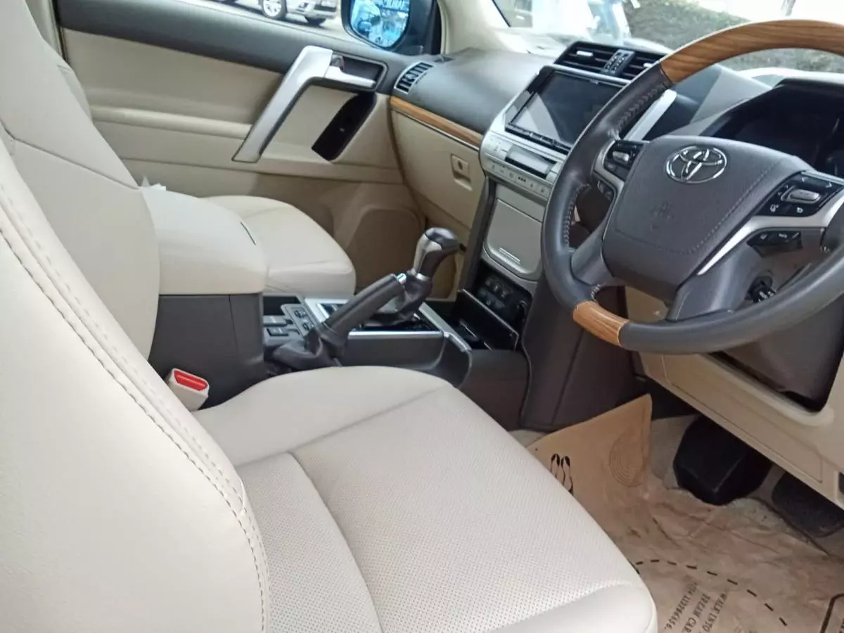 Toyota Land Cruiser Prado TX L   - 2020