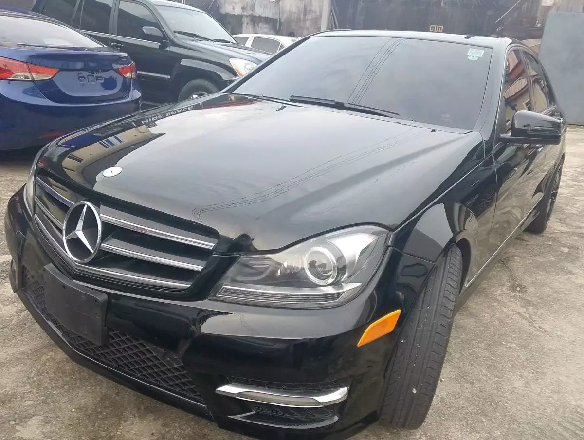 Mercedes-Benz C 350   - 2014