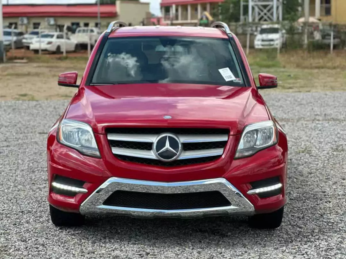 Mercedes-Benz GLK 350   - 2013