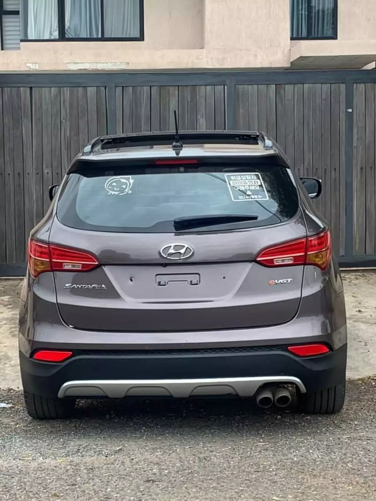 Hyundai Santa Fe   - 2013