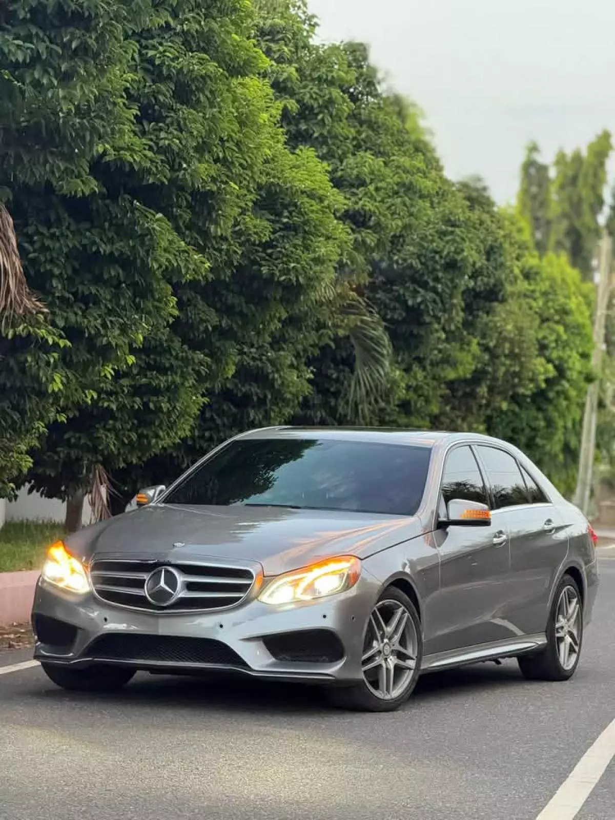 Mercedes-Benz E 350   - 2014