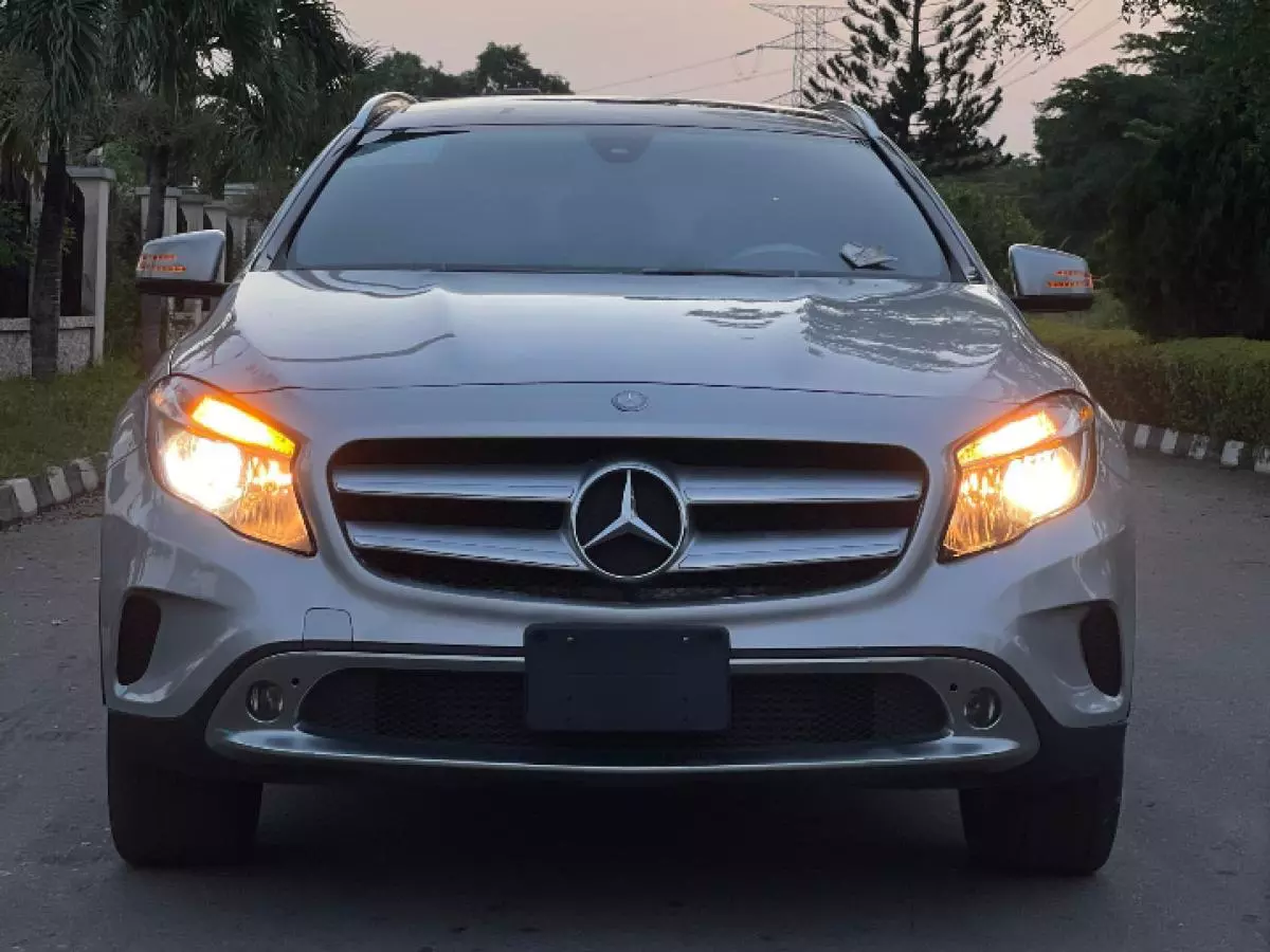 Mercedes-Benz GLA 250   - 2015