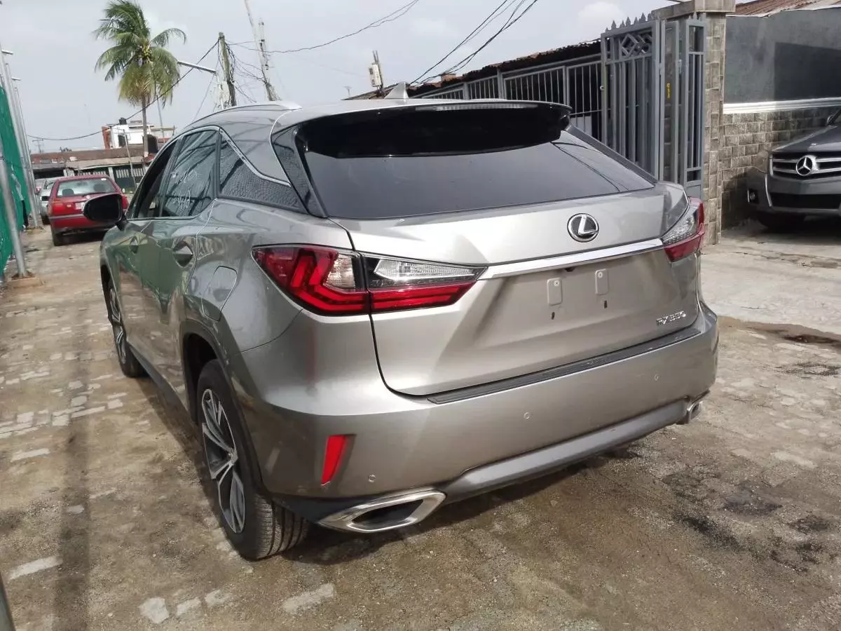 Lexus RX 350   - 2017