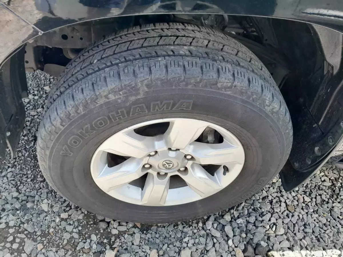 Toyota Landcruiser prado TX - 2014