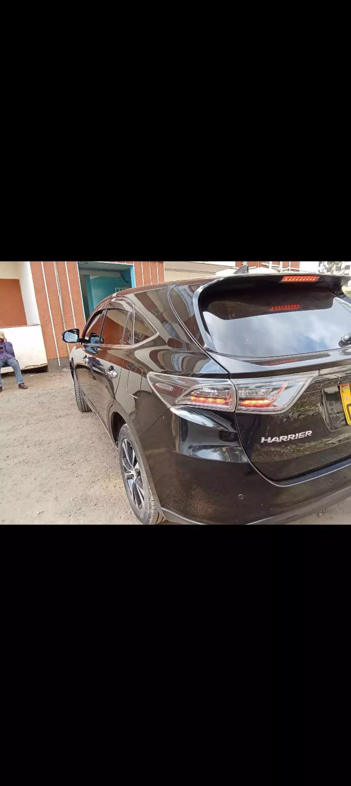 Toyota Harrier   - 2015