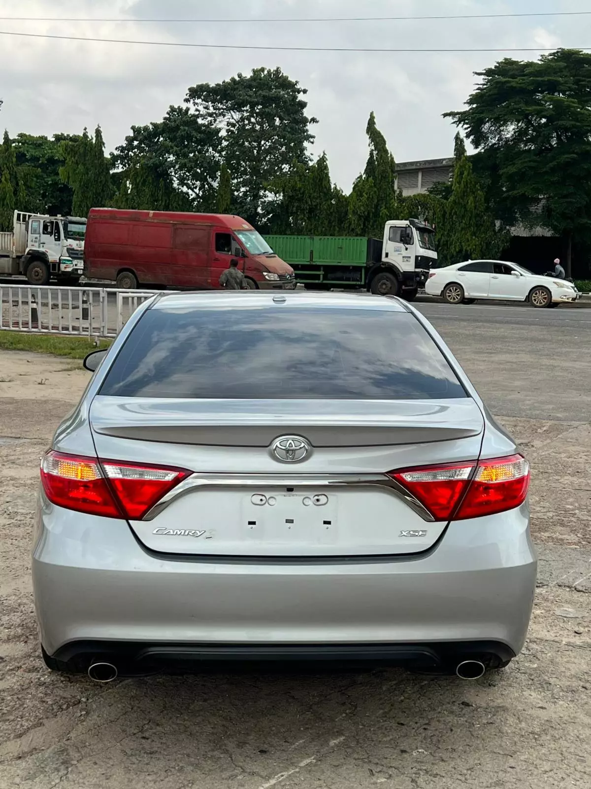 Toyota Camry   - 2015