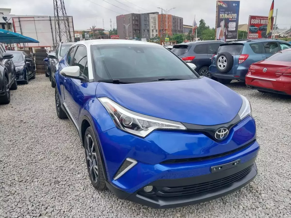 Toyota C-HR   - 2018