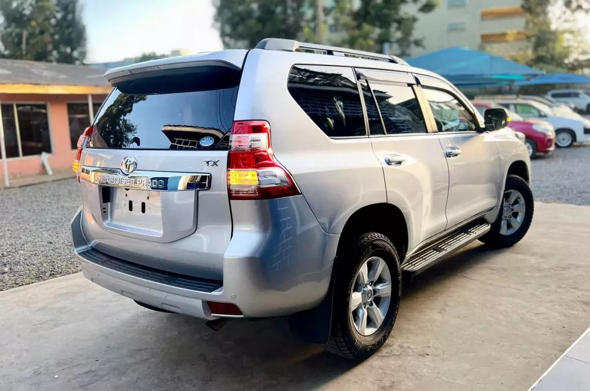 Toyota Land Cruiser Prado TX L   - 2016