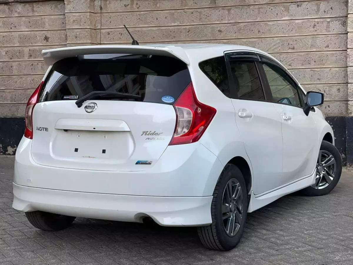 Nissan Note Rider - 2015
