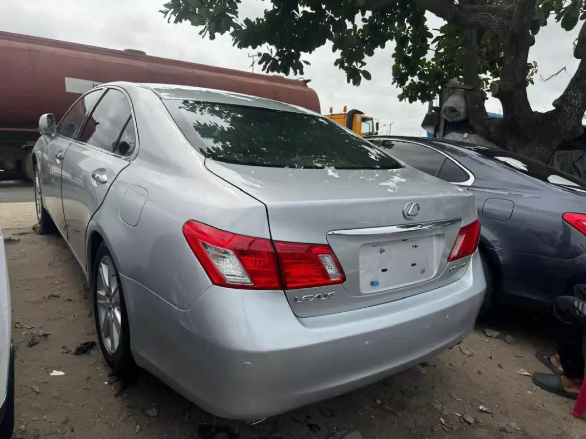 Lexus ES 350   - 2008