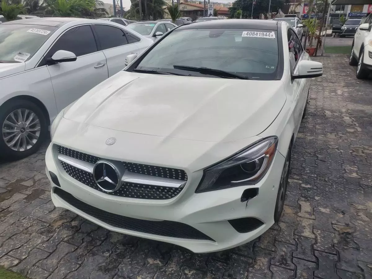 Mercedes-Benz CLA 250   - 2014